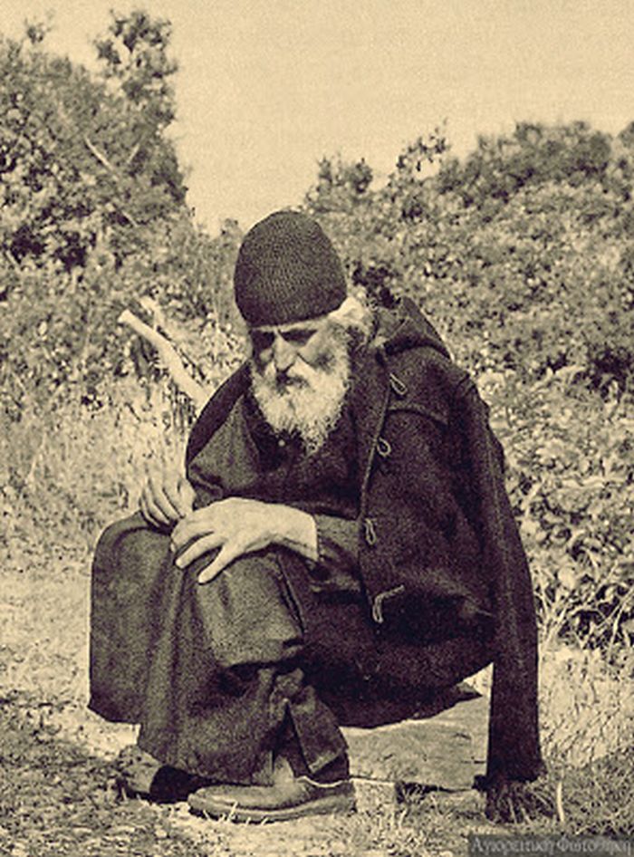 1401paisios14.jpg