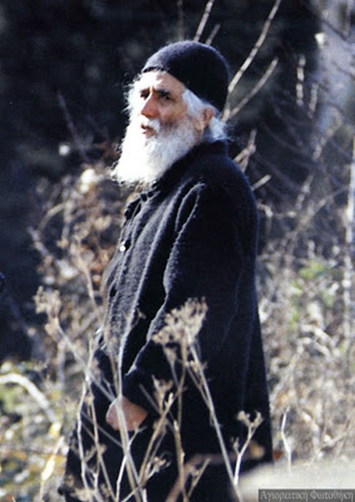 1401paisios15.jpg