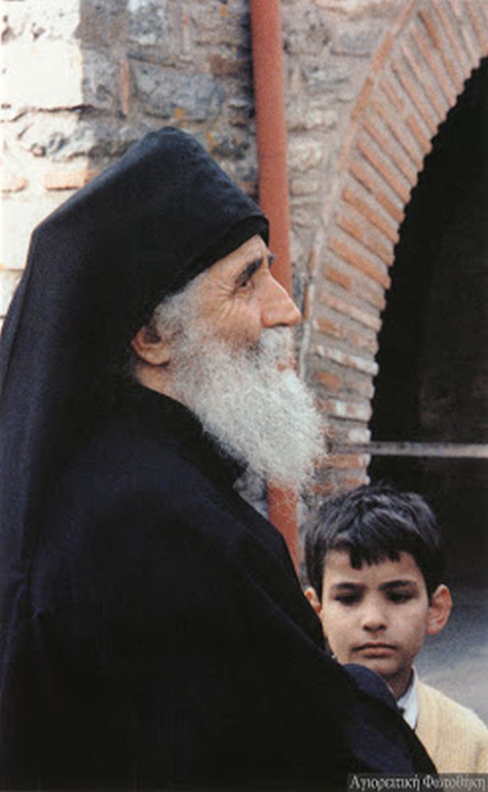 1401paisios17.jpg