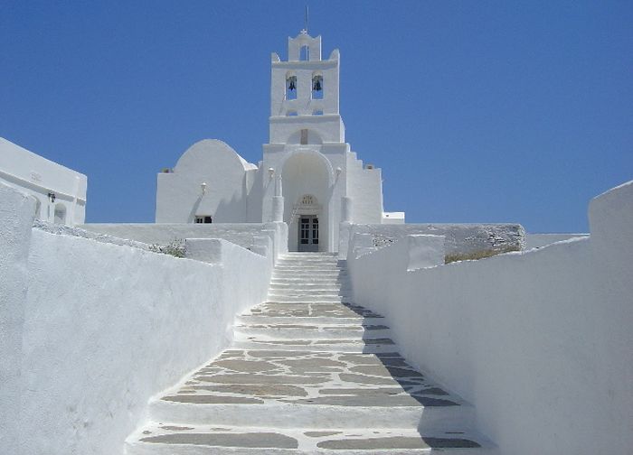 moni-sifnos5.jpg