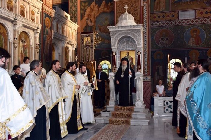 ΕΟΡΤΗ-ΑΓΙΟΥ-ΛΟΥΚΑ-ΙΑΤΡΟΥ-ΣΤΟΝ-ΑΓΙΟ-ΑΧΙΛΛΙΟ-6.jpg