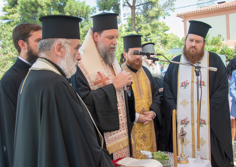 Νέα Φιλαδέλφεια: Αγιασμός και θεμελίωση νέου Βρεφονηπιακού Σταθμού παρουσία της Νίκης Κεραμέως