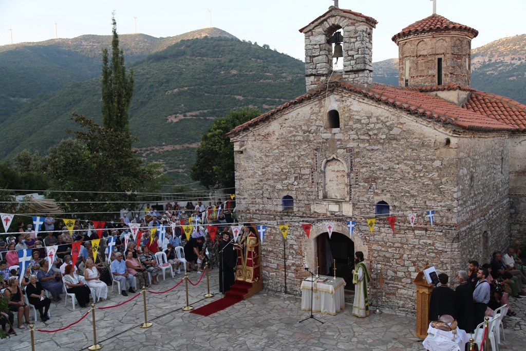 Η εορτή του Τιμίου Προδρόμου στη Βομβοκού και στη Δερβέκιστα (ΦΩΤΟ)