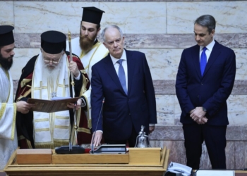 Ορκωμοσία του νέου Προέδρου της Δημοκρατίας Κωνσταντίνου Τασούλα, στην Ολομέλεια της Βουλής, Πέμπτη 13 Μαρτίου 2025. 
(ΓΙΩΡΓΟΣ ΚΟΝΤΑΡΙΝΗΣ/EUROKINISSI)